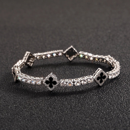Iced Out Lucky Clover Tennis Armband 4mm – Schwarzes CZ Schmuckarmband für Damen & Herren
