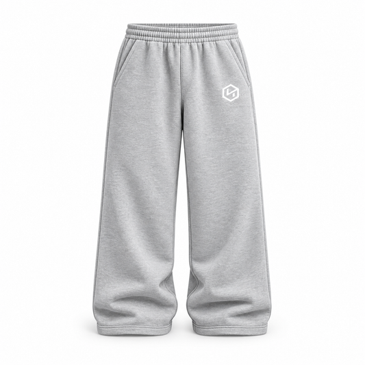 HYPESTUFF Winter26 Baggy Jogger Jogginggrau – Vorderansicht. Designvisualisierung.